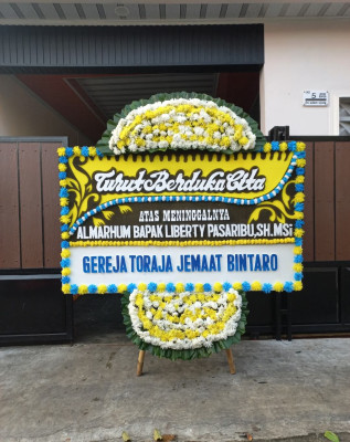 Papan Bunga Duka di Sepatan